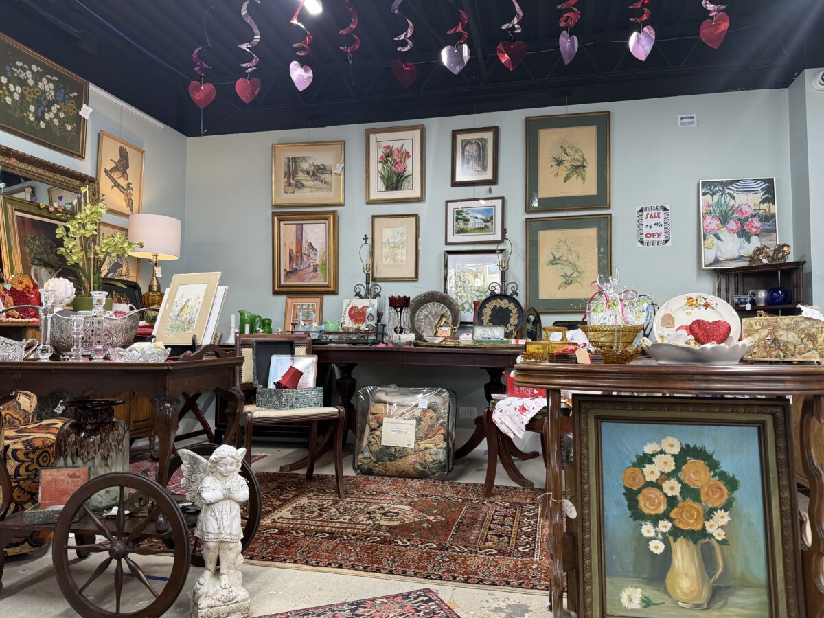Piddlin Art & Antique brings unique finds to Vestavia Hills (PHOTOS) Piddlin Art & Antique brings unique finds to Vestavia Hills (PHOTOS)