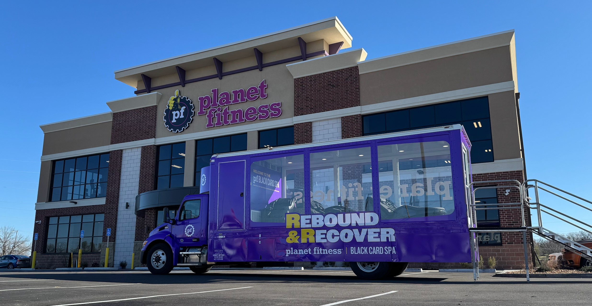 Rest + Recover with Planet Fitness’ Mobile Black Card Spa