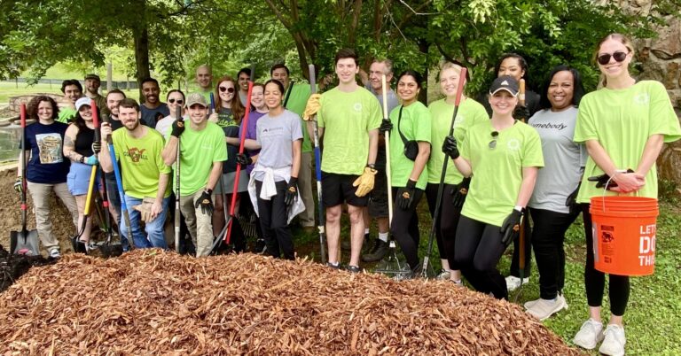 Volunteers transform Historic Avondale Park this Earth Week Volunteers transform Historic Avondale Park this Earth Week