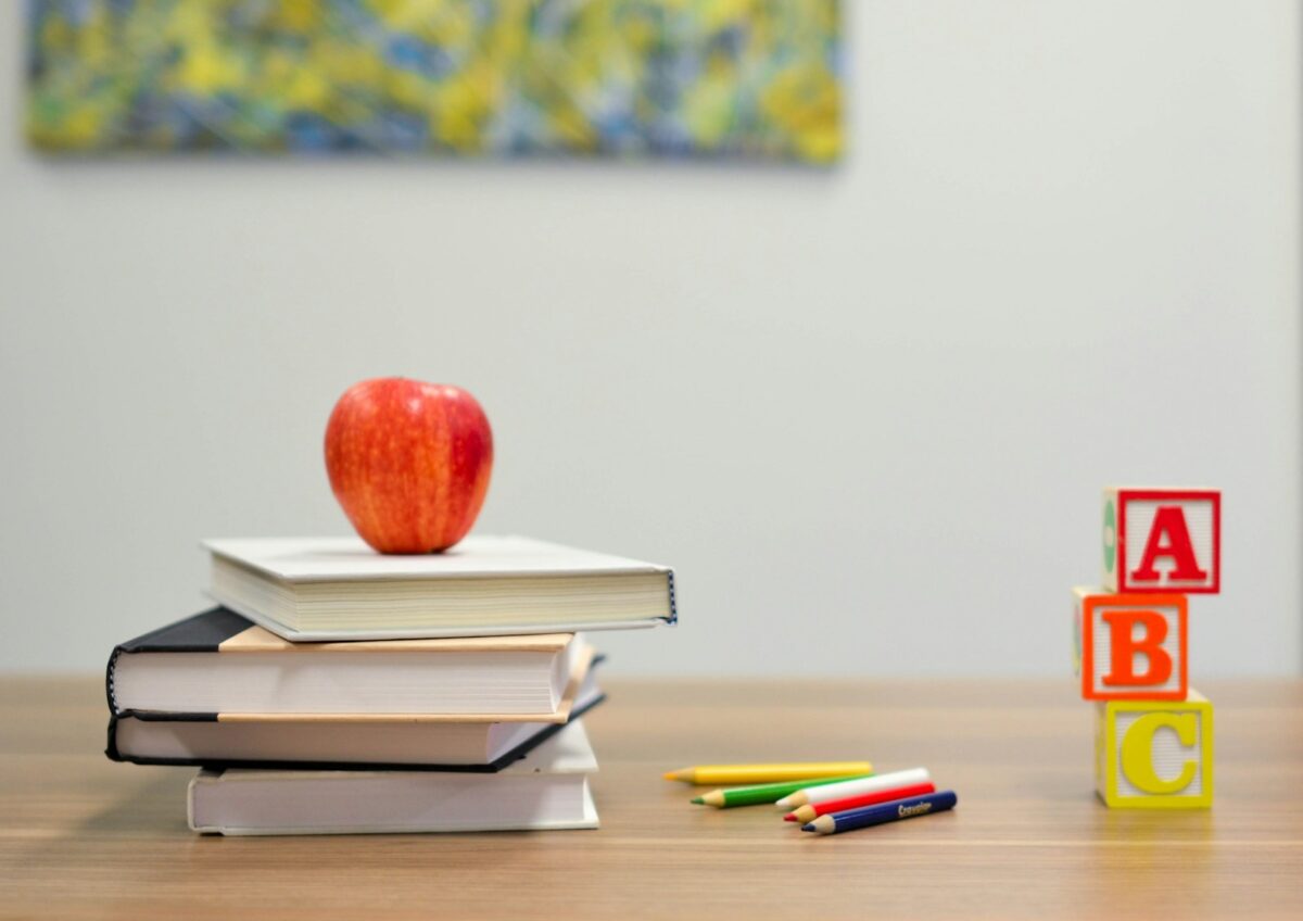 Alabama Teacher of the Year finalists include 3 Birmingham educators Alabama Teacher of the Year finalists include 3 Birmingham educators