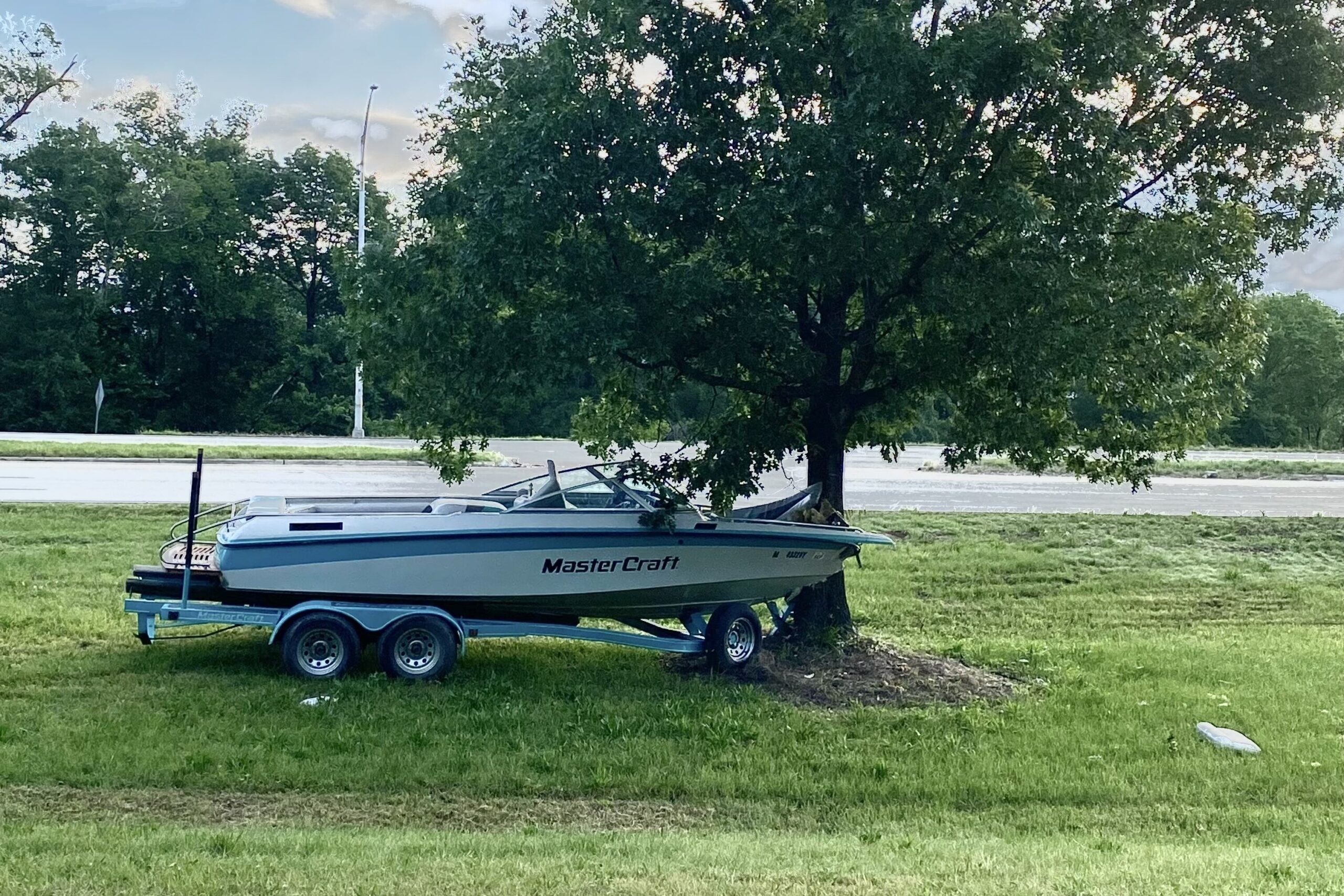 Farewell tour: the abandoned boat on Highway 280 has been towed