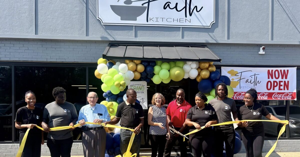 New meat and 3 restaurant opens in Adamsville