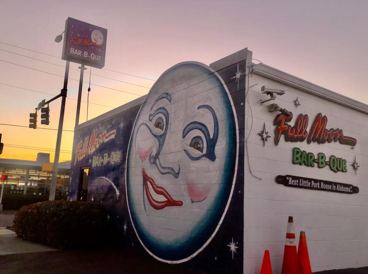 24 Birmingham BBQ joints that hit the spot 6 Full Moon 24 Birmingham BBQ joints that hit the spot
