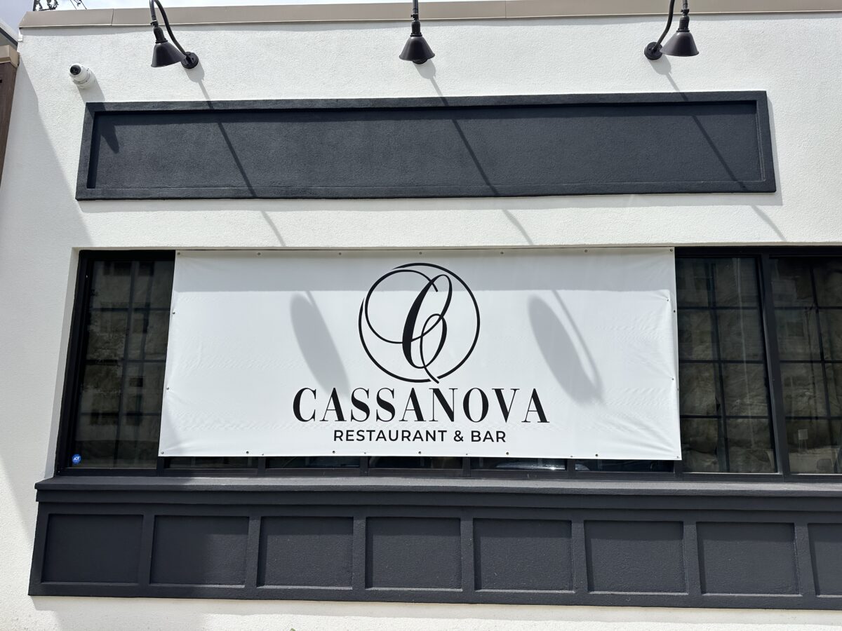 Former Auburn + NFL football player to open restaurant in Lakeview
