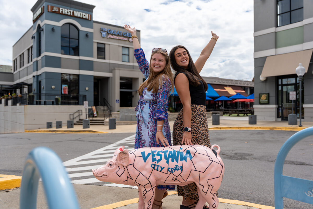 Looking for a local spot to eat, shop + play? You’ll love this one!