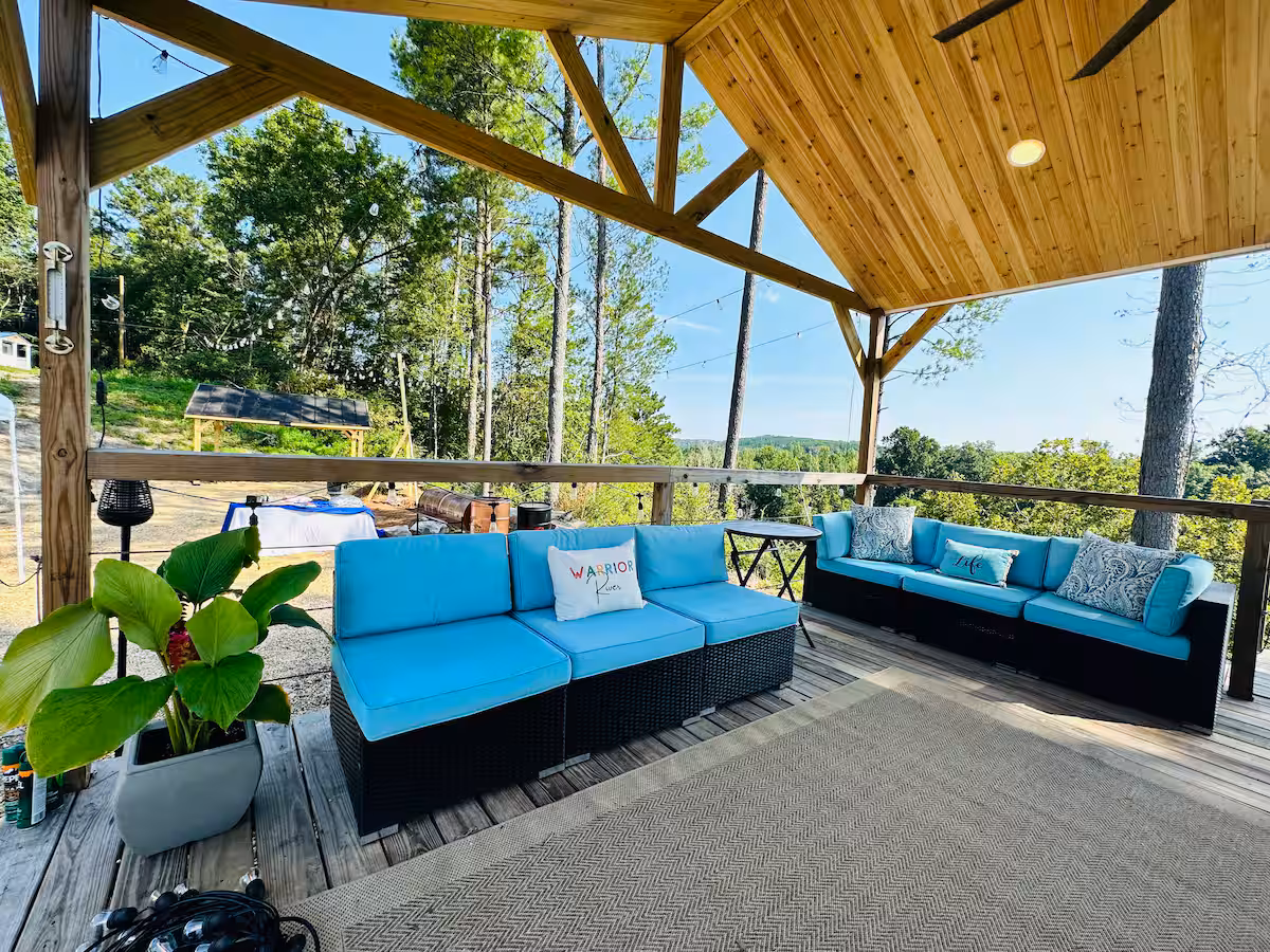 fb3d4d20 d569 49e9 8079 3798bf0c322e.jpeg 1 Sleep inside a train car at this unique Airbnb—only 30 minutes from Birmingham [PHOTOS]