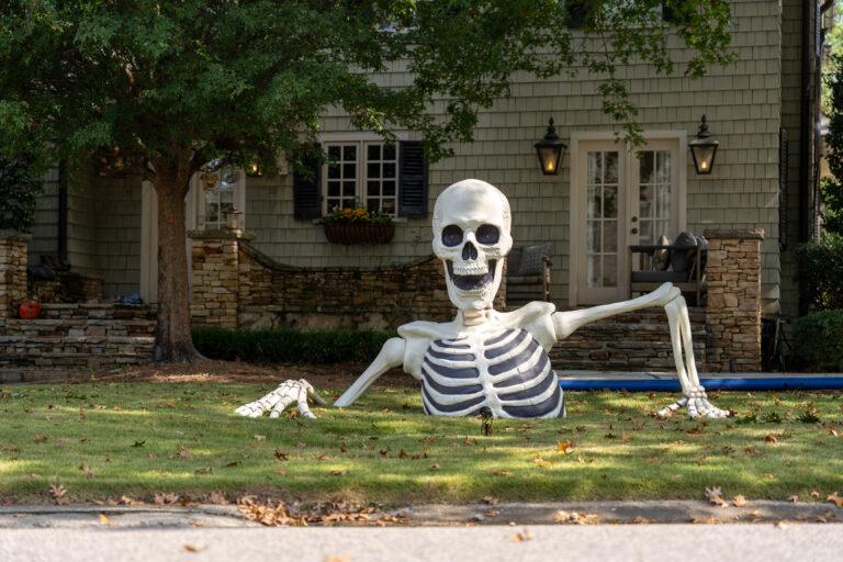 Places to see spooky + spectacular Halloween decorations in Birmingham