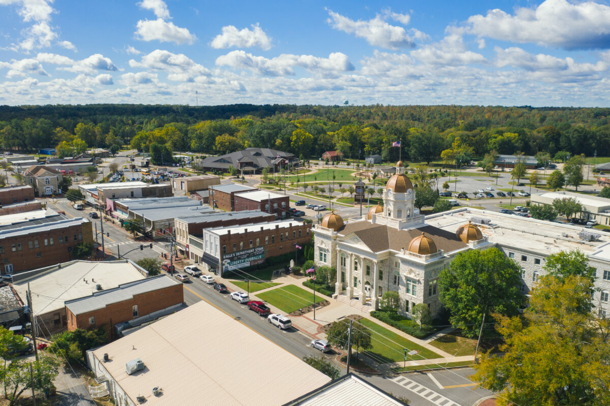 Surprise find: These quaint, local communities are convenient + still next to nature