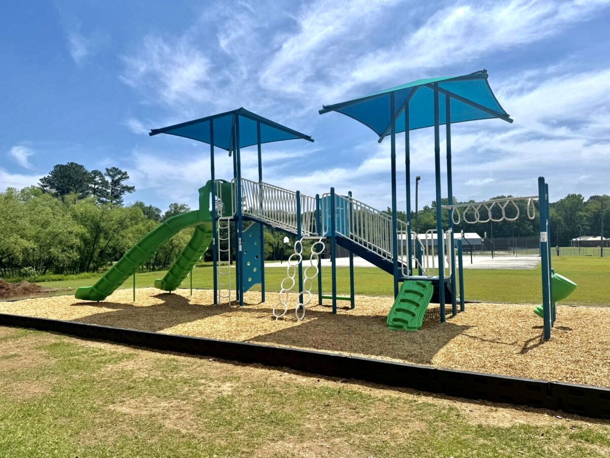 New playground opens at Leeds’ Moton Park