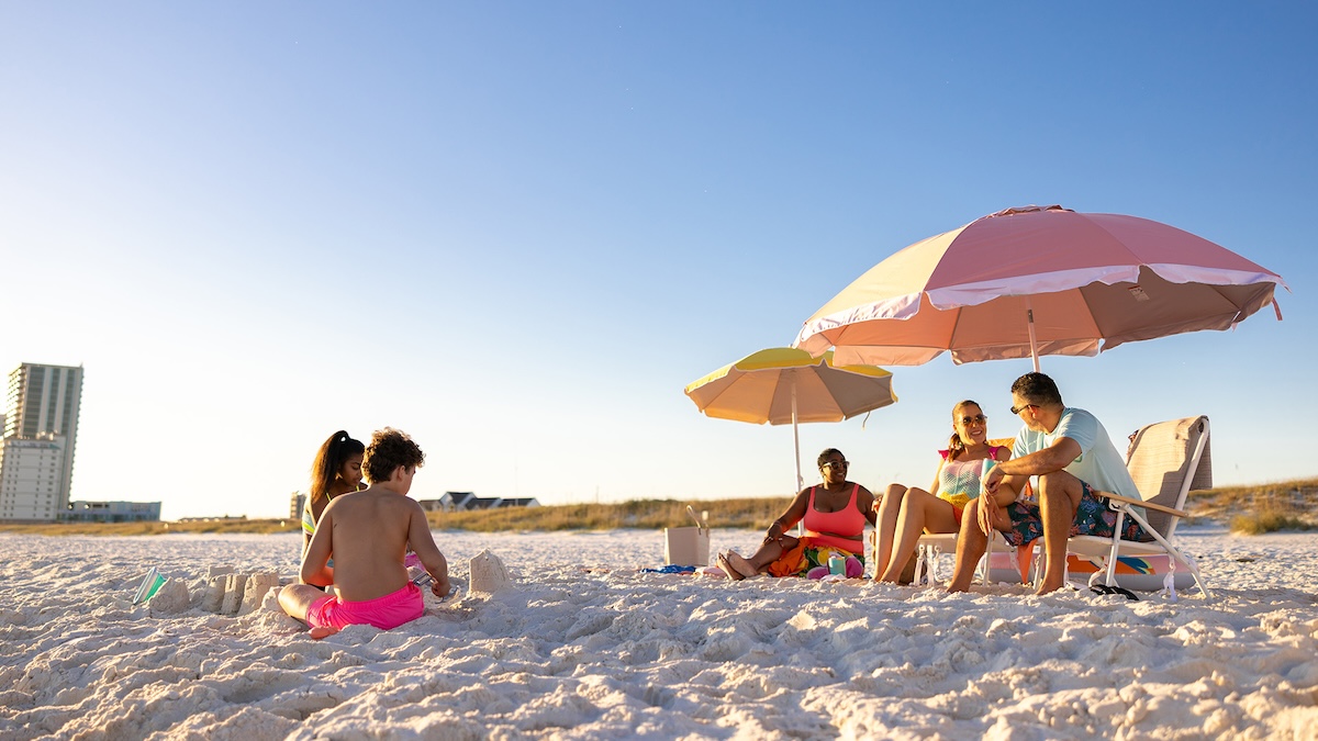 Why Alabama’s Beaches are the best fall break trip—plan now