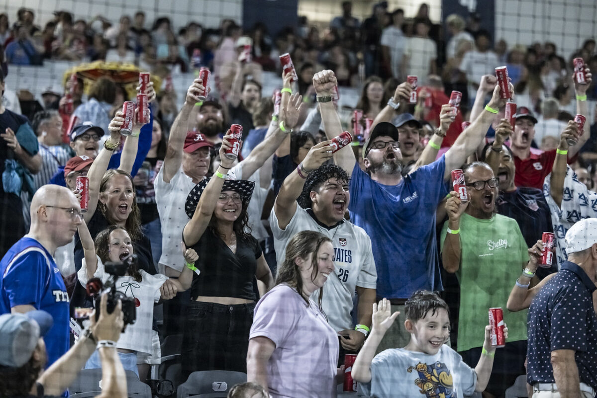 Guinness World Record broken in Hoover with 2,842 Coca-Cola cans