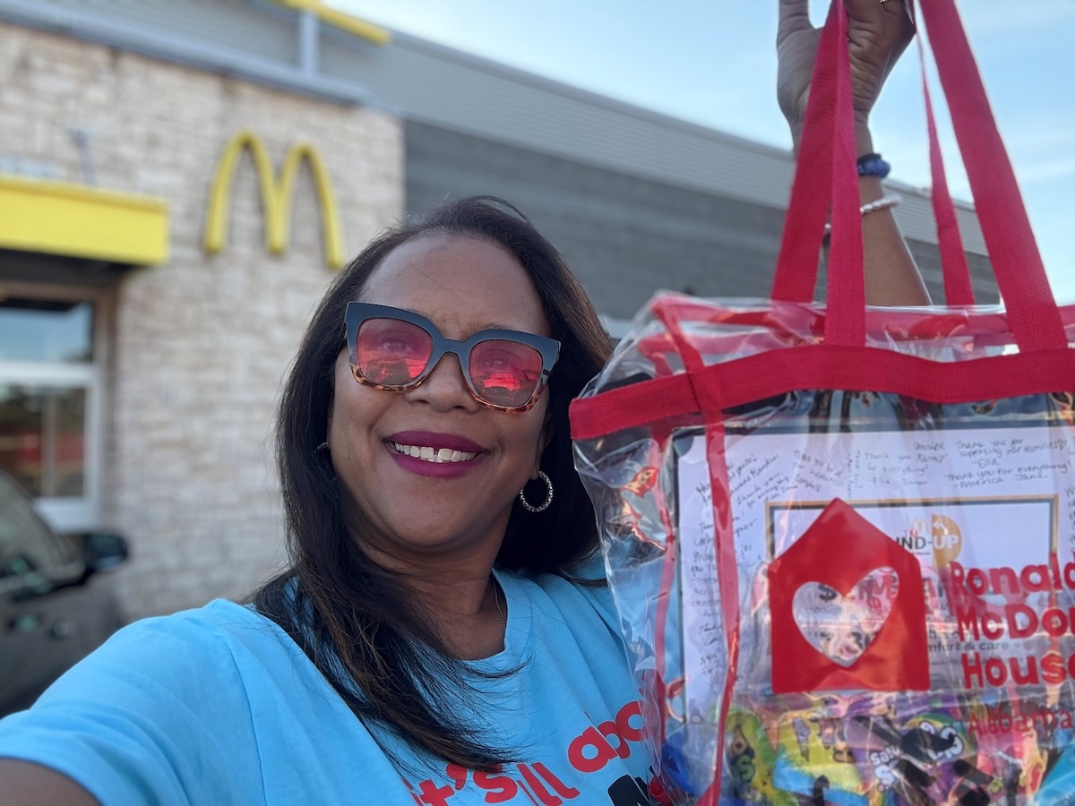Why you’ll love this free T-shirt from Ronald McDonald House + how to get 1 now
