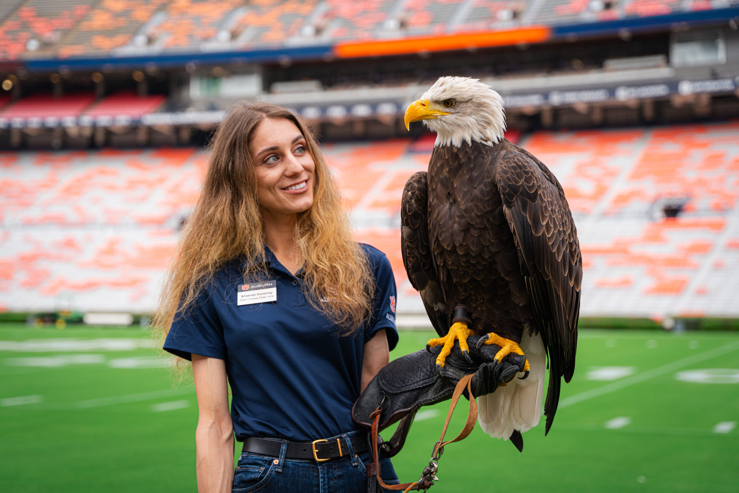 How Auburn trains its War Eagles for Jordan-Hare flights